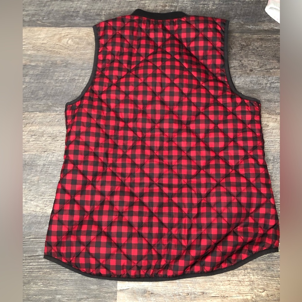 Old Navy Puffer Vest